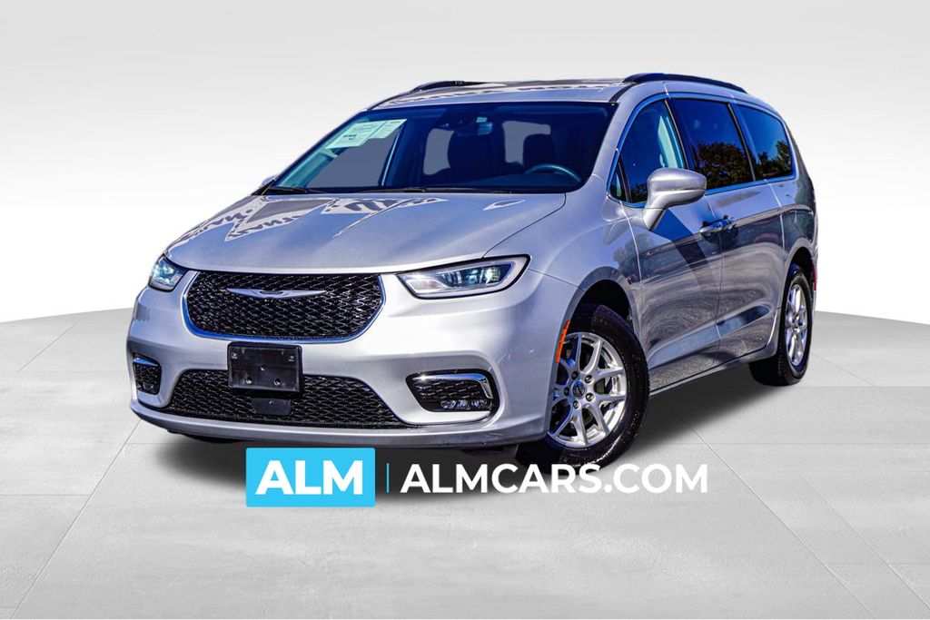 2022 Chrysler Pacifica Touring L 121.6