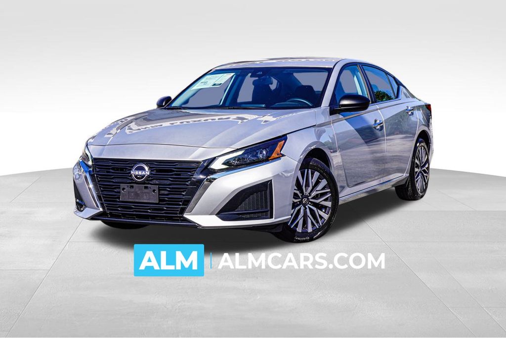 2024 Nissan Altima SV