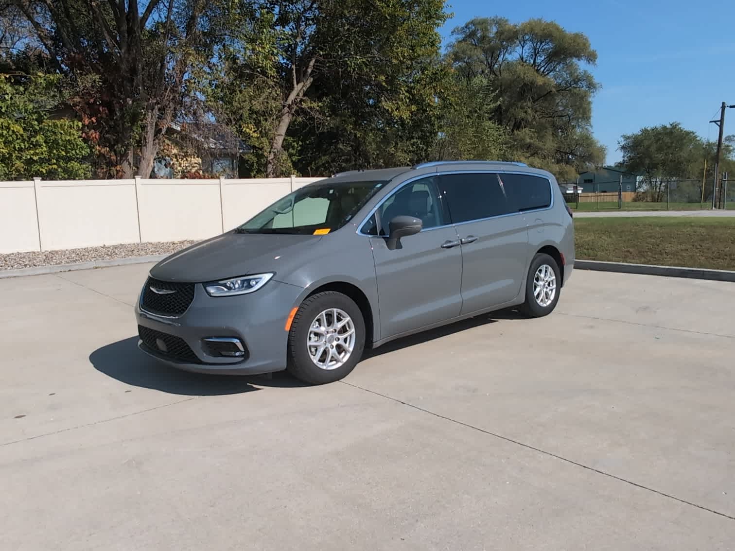 2021 Chrysler Pacifica Touring L 121.6