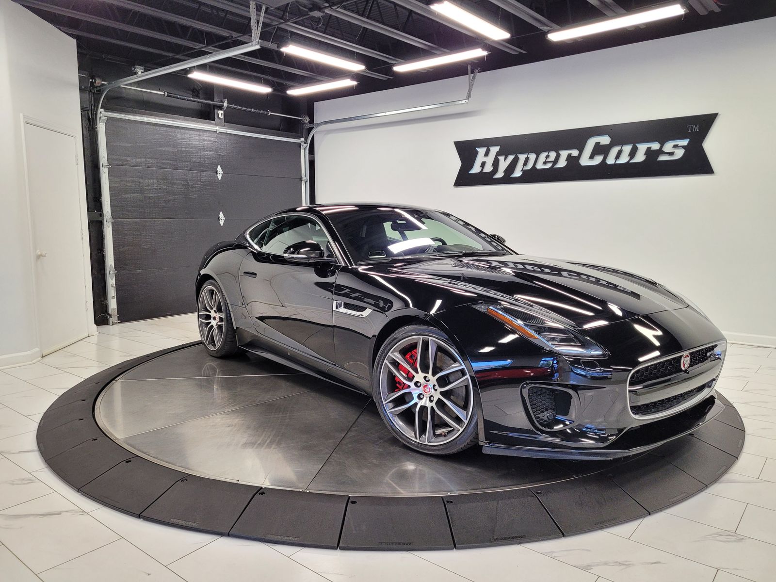 2018 Jaguar F-TYPE R-Dynamic Coupe