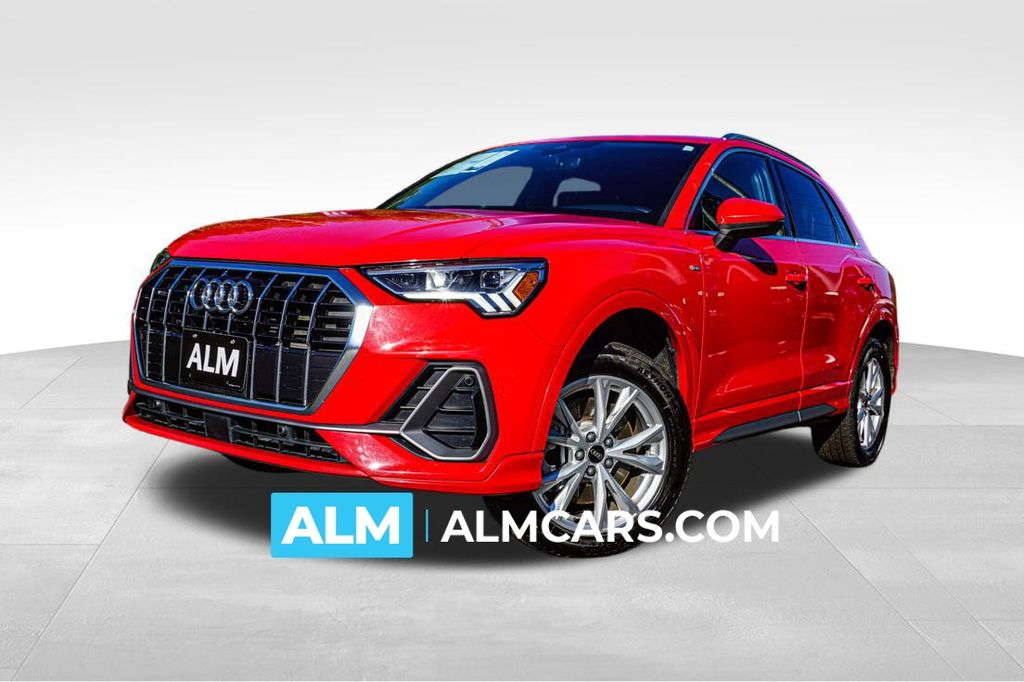 2023 Audi Q3 S line Premium
