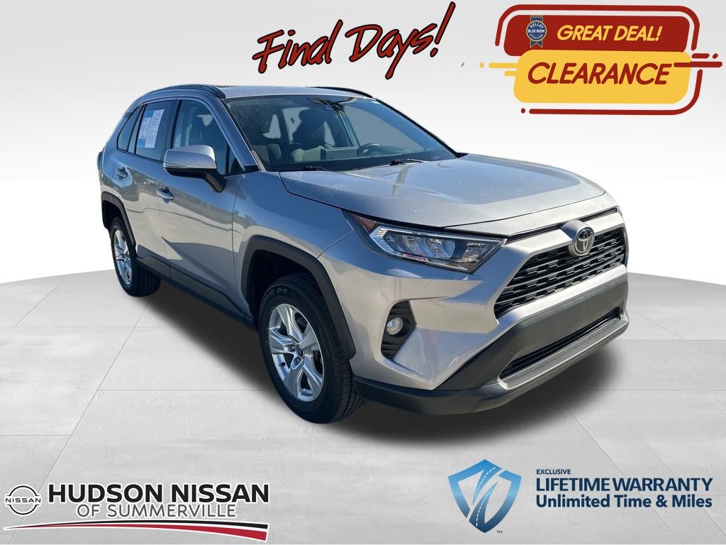 2021 Toyota RAV4 XLE