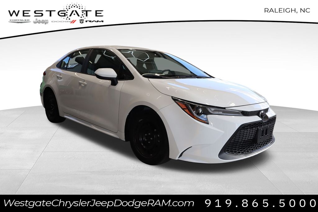 2021 Toyota Corolla LE Sedan