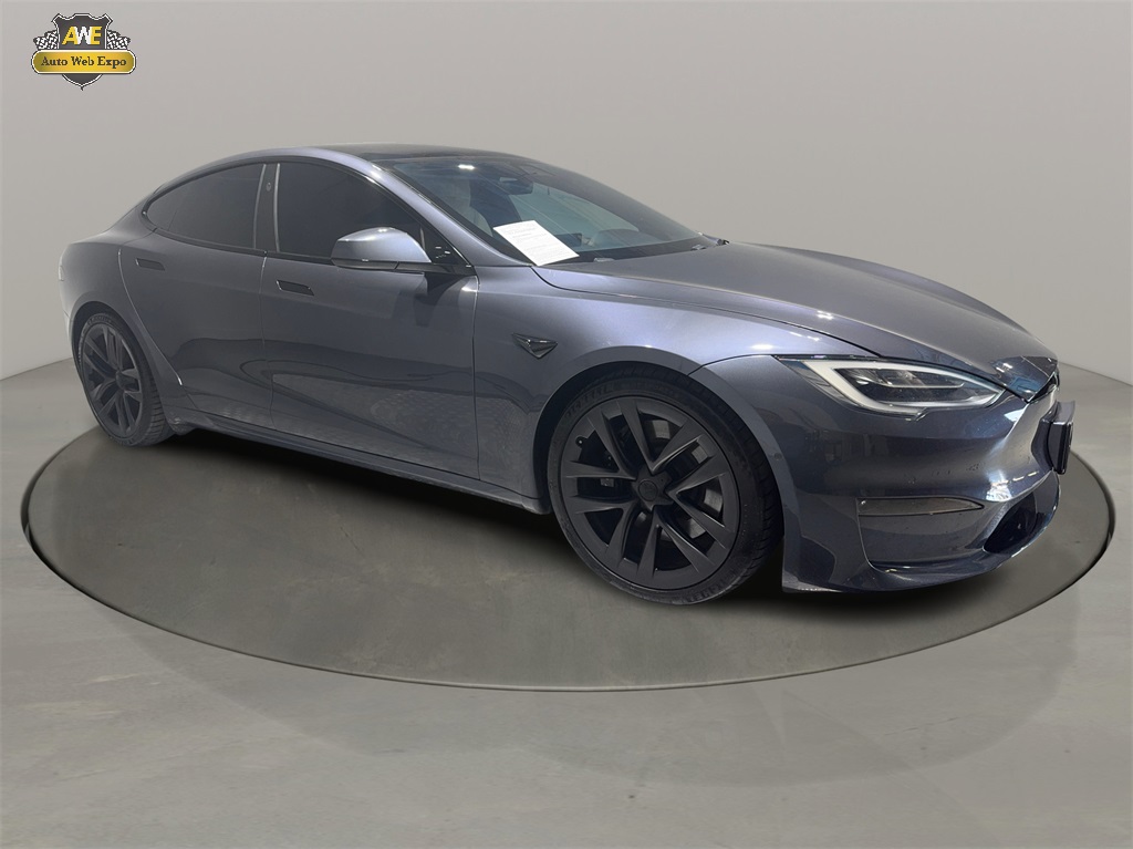 2021 Tesla Model S Plaid