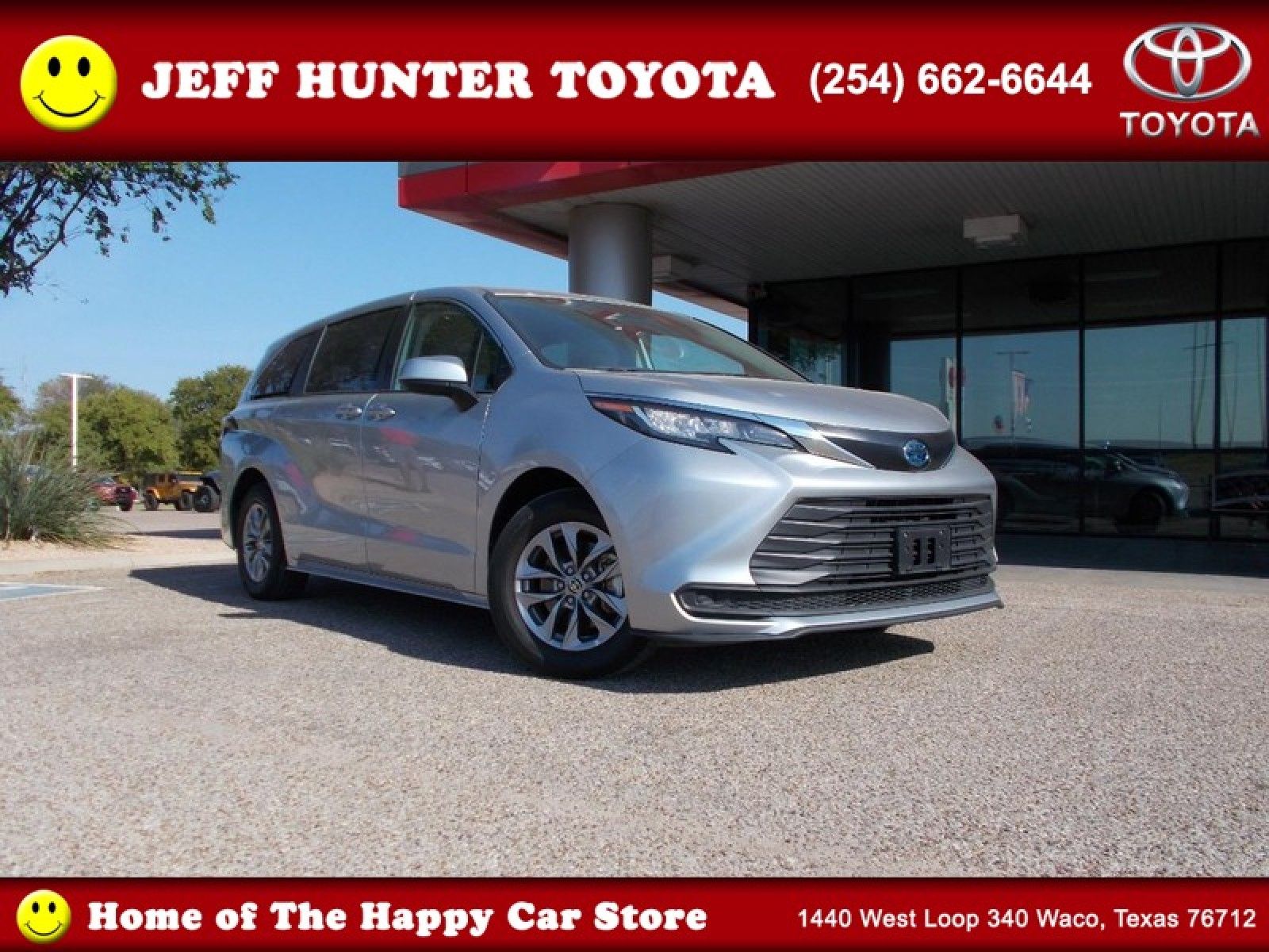 2022 Toyota Sienna LE 8-Passenger 120.5