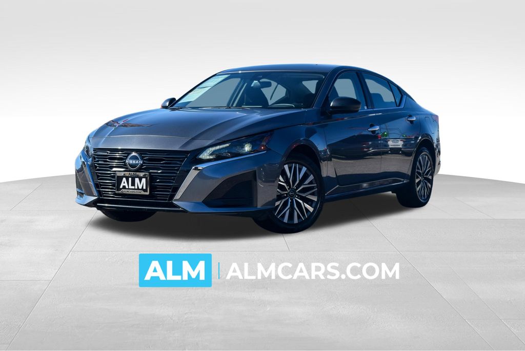 2024 Nissan Altima SV
