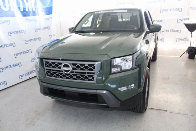 2024 Nissan Frontier SV Crew Cab Short Bed