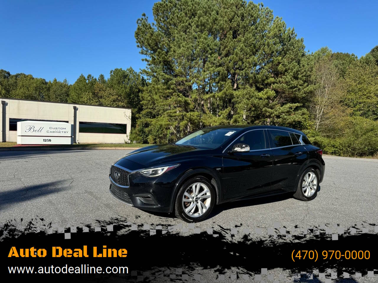 2018 INFINITI QX30 Luxury