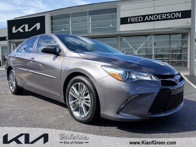2016 Toyota Camry SE