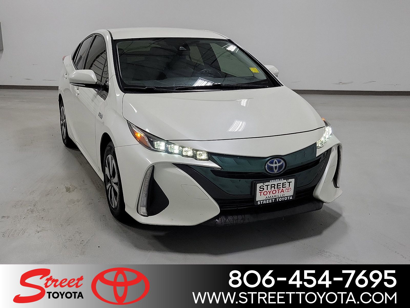 2019 Toyota Prius Prime Plus