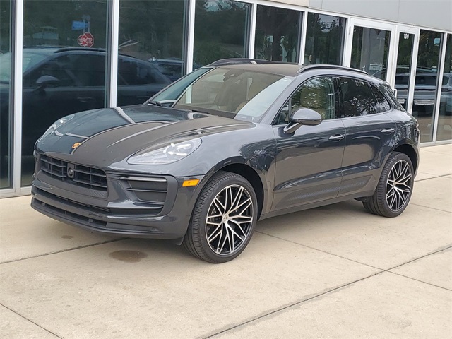 2023 Porsche Macan