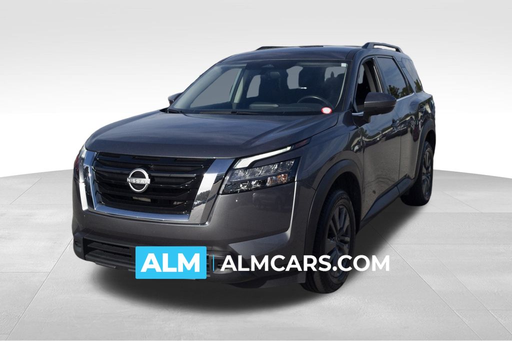 2023 Nissan Pathfinder SV