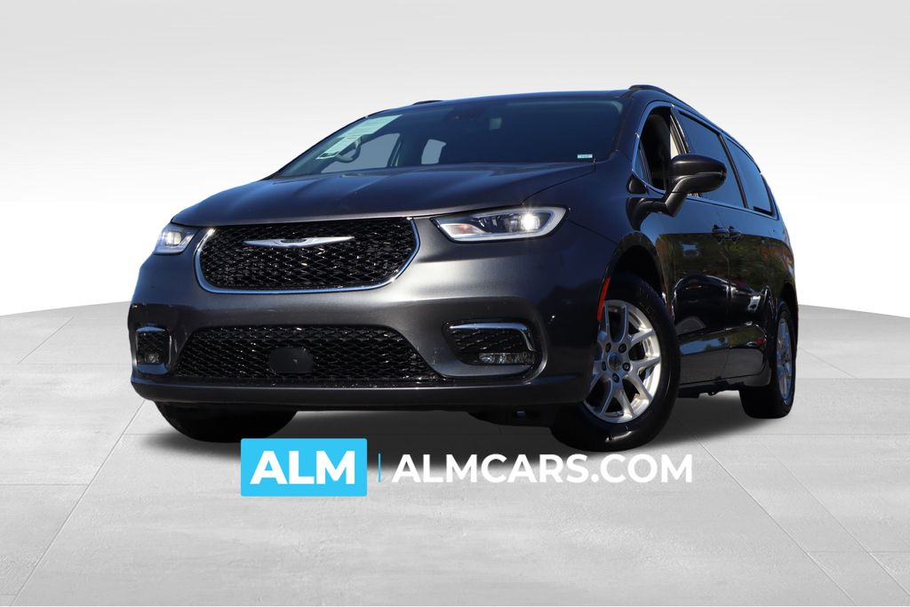 2022 Chrysler Pacifica Touring L 121.6