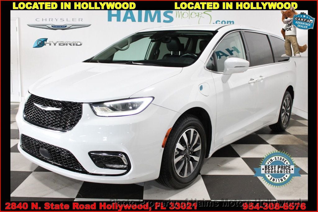 2022 Chrysler Pacifica Hybrid Touring L 121.6