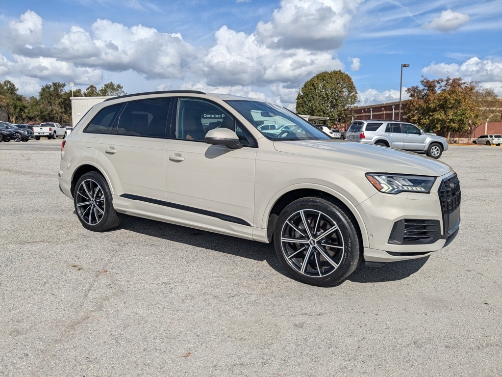 2021 Audi Q7 Premium Plus 55 TFSI