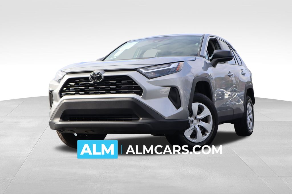 2024 Toyota RAV4 LE