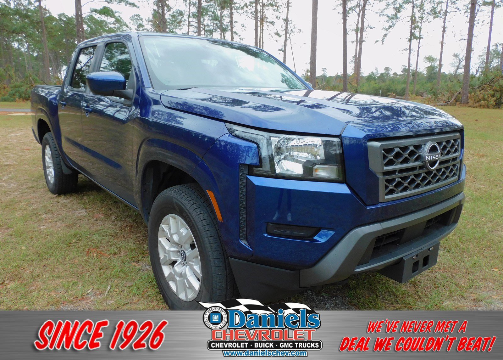 2022 Nissan Frontier SV Crew Cab Short Bed