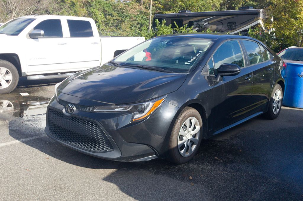 2021 Toyota Corolla LE Sedan
