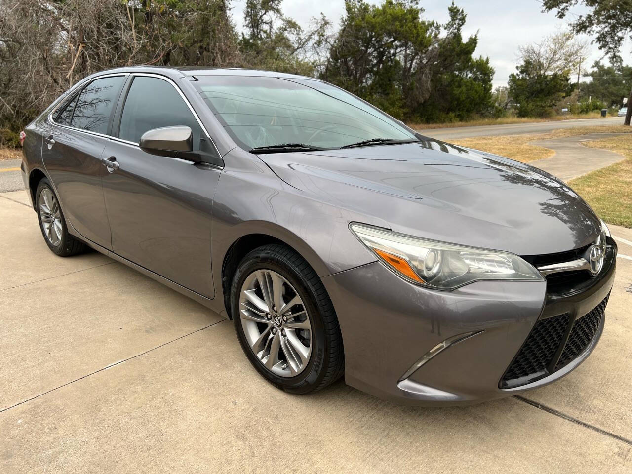 2017 Toyota Camry SE