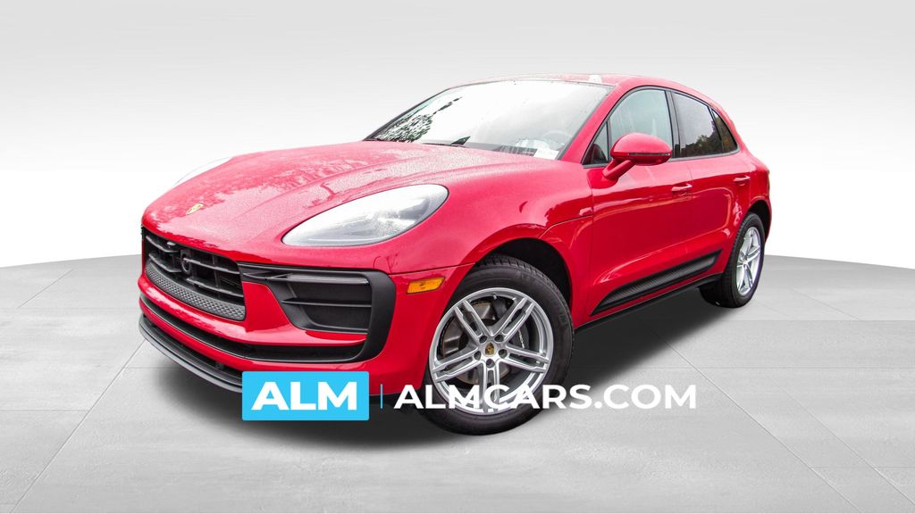 2024 Porsche Macan Base