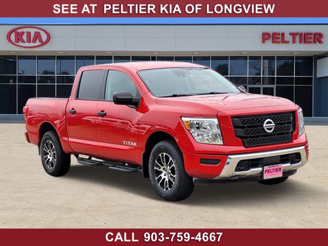 2022 Nissan TITAN SV Crew Cab Extra Short Bed