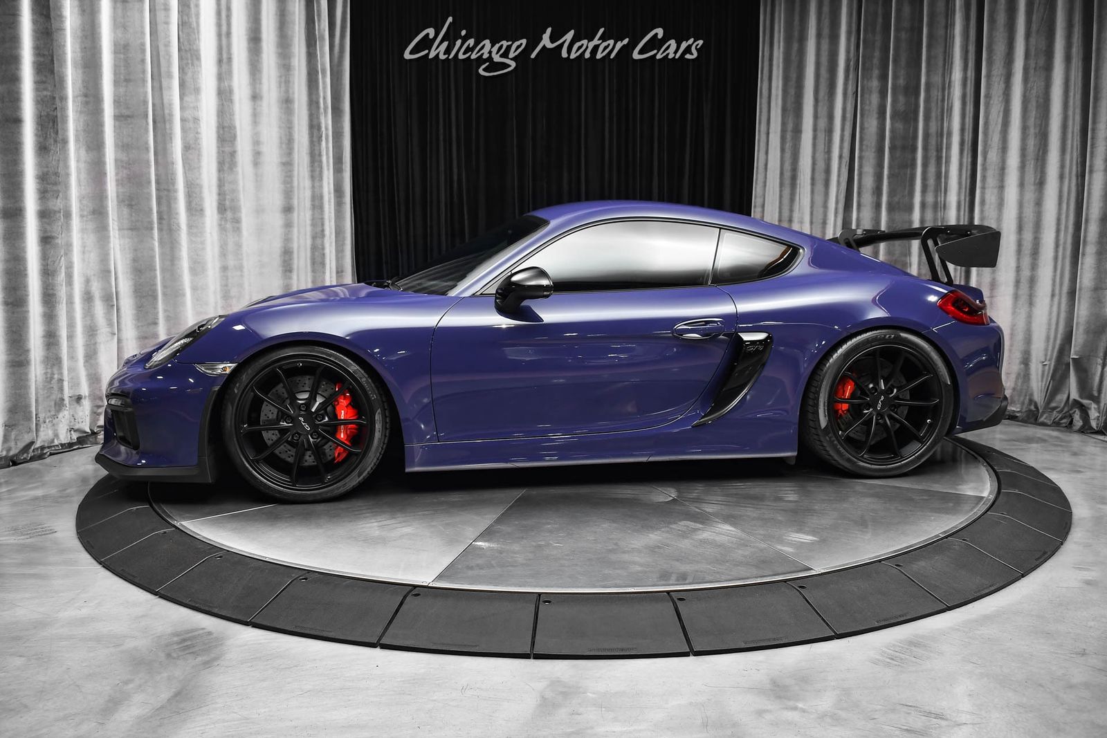 2016 Porsche Cayman GT4