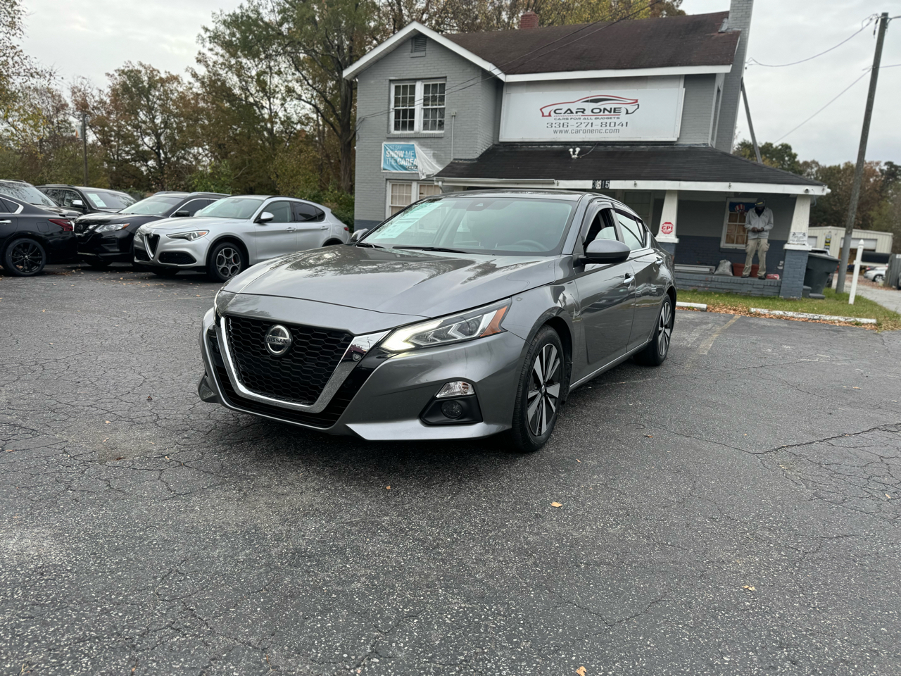 2022 Nissan Altima SV