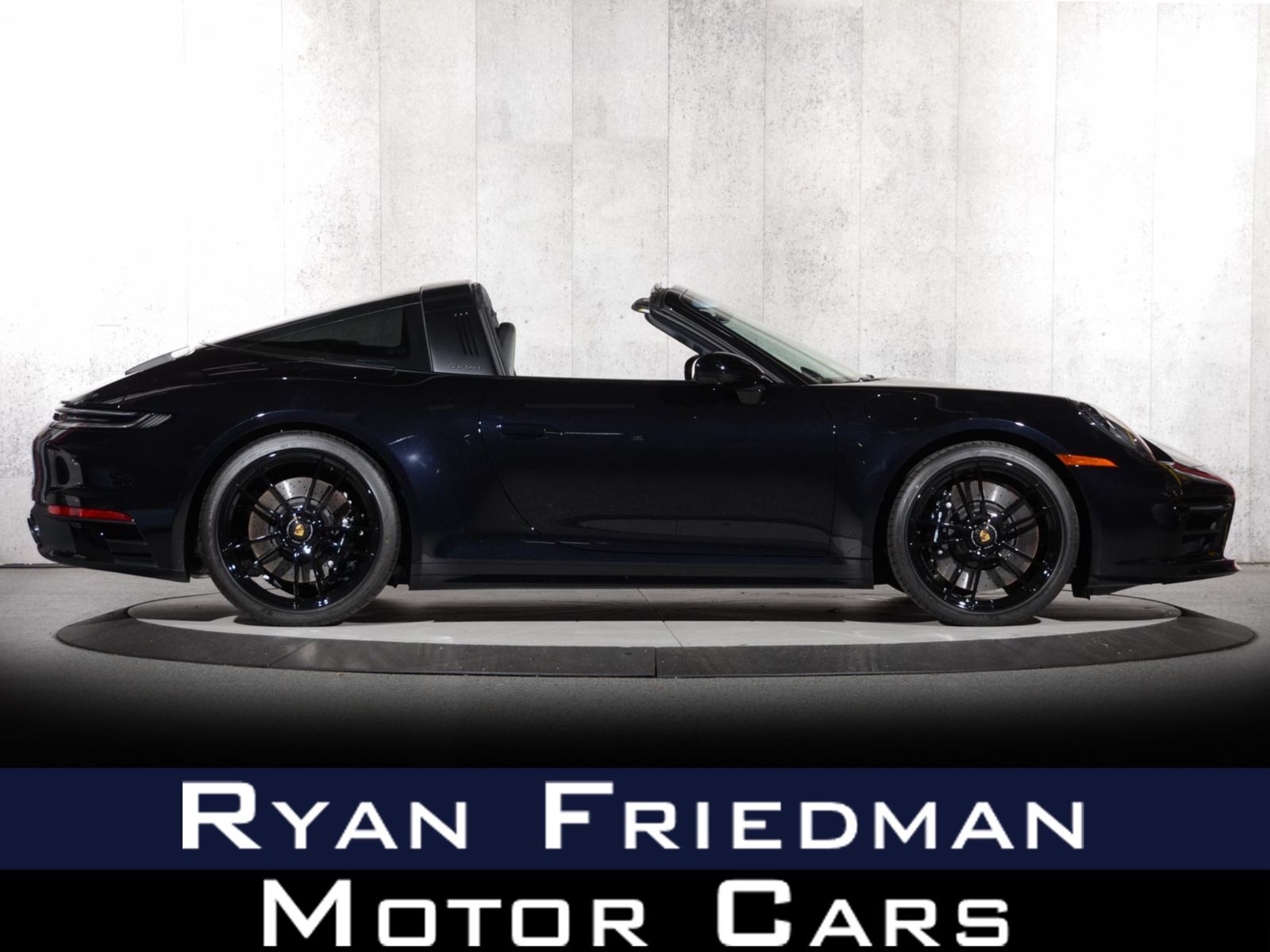 2024 Porsche 911 Targa 4 GTS Convertible