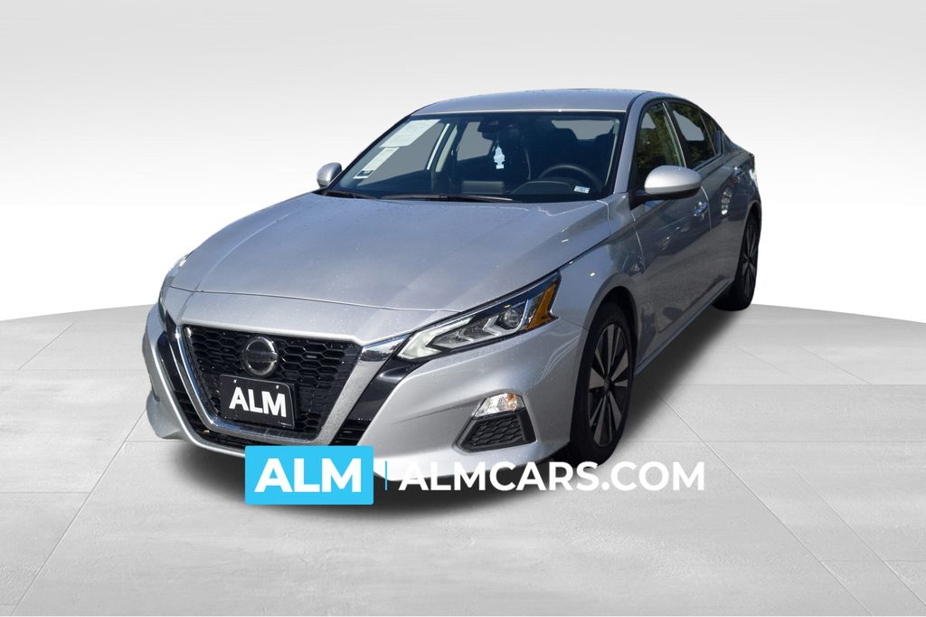 2022 Nissan Altima SV