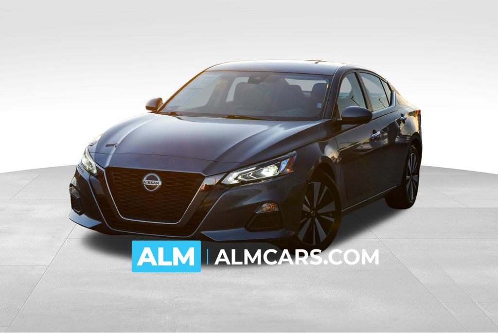 2022 Nissan Altima SV