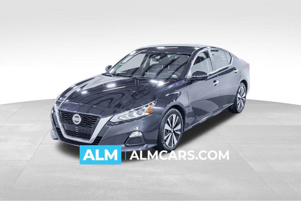 2022 Nissan Altima SV