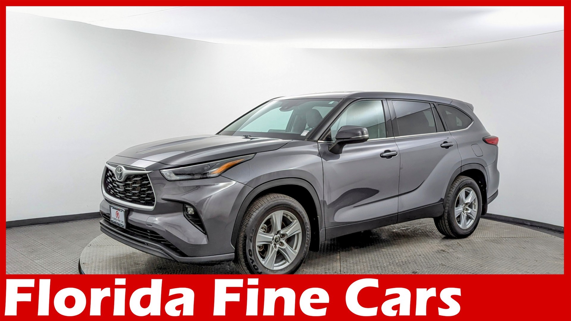 2022 Toyota Highlander LE