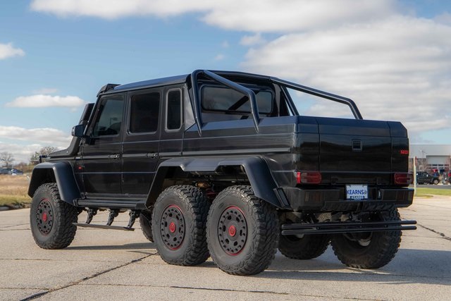 Mercedes-Benz G-Class снимка Mercedes-Benz G-Class