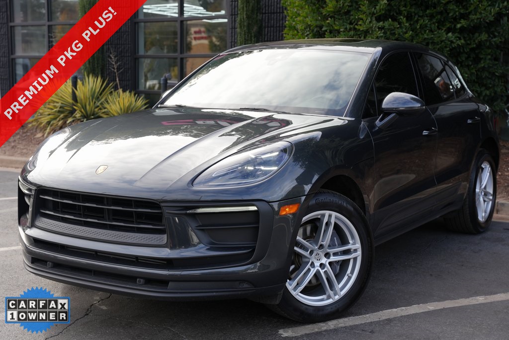 2022 Porsche Macan