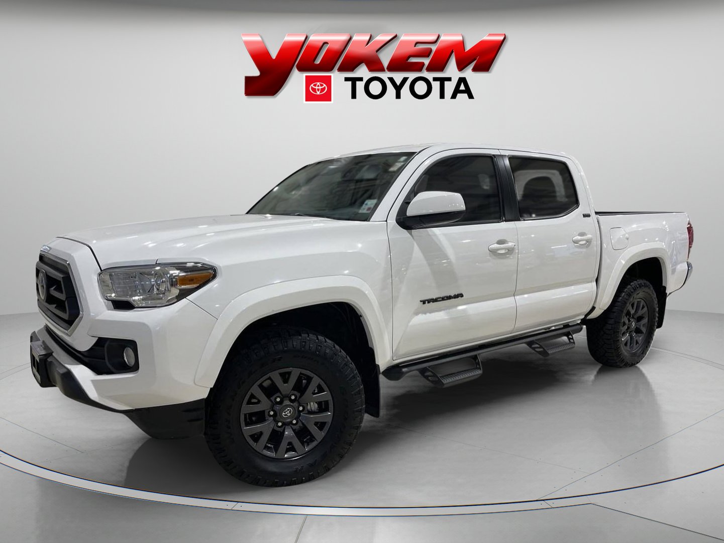 2023 Toyota Tacoma SR5 Crew Cab Short Bed