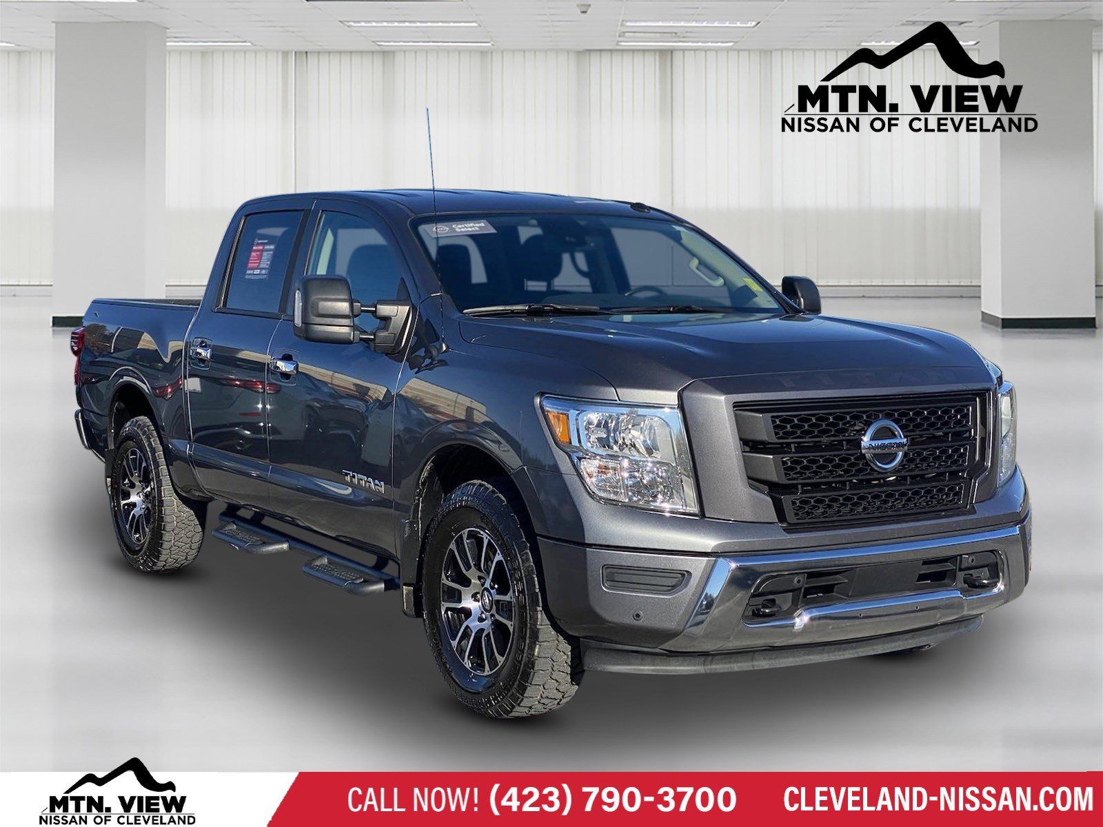 2021 Nissan TITAN SV Crew Cab Extra Short Bed
