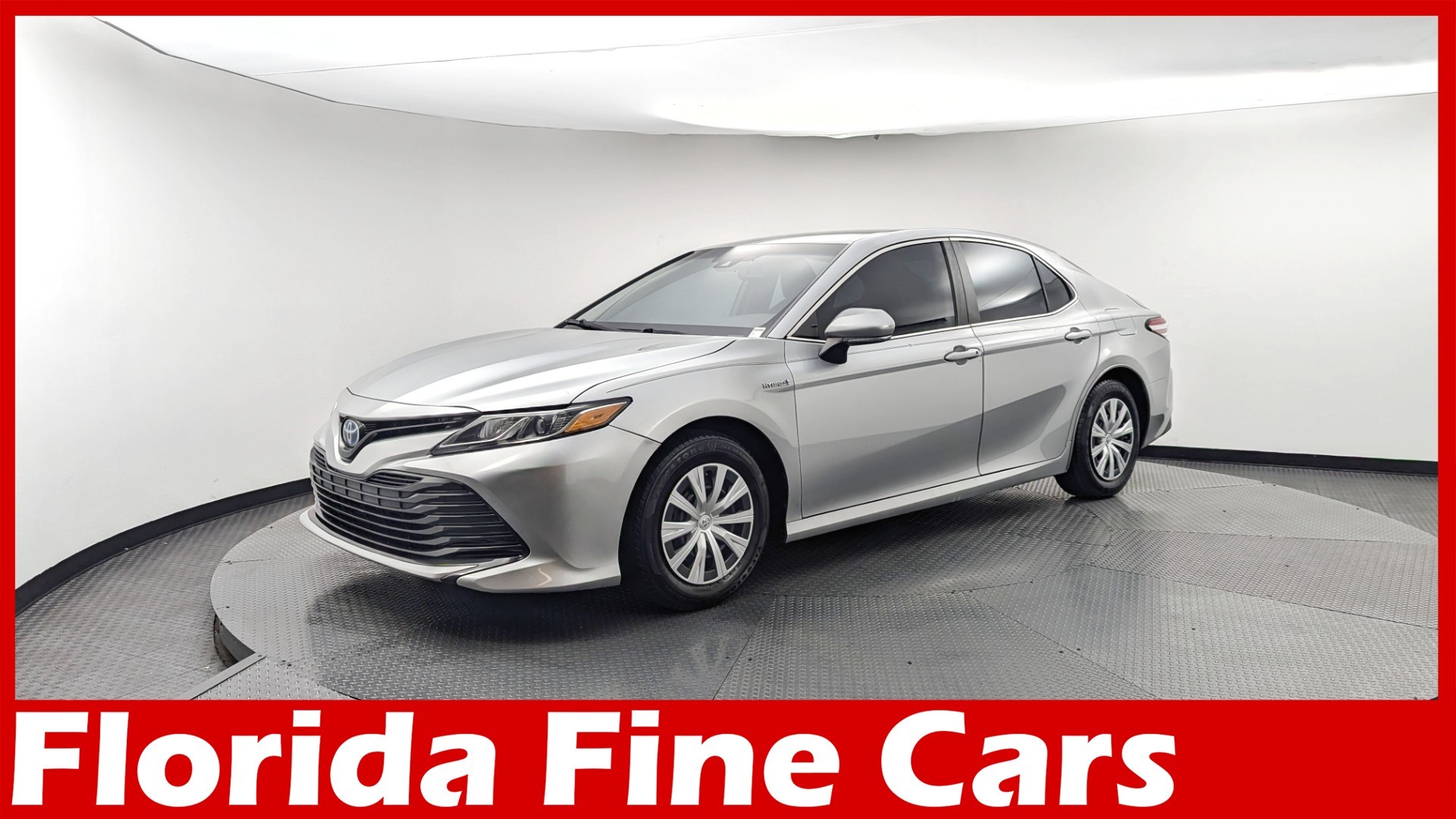 2020 Toyota Camry Hybrid LE
