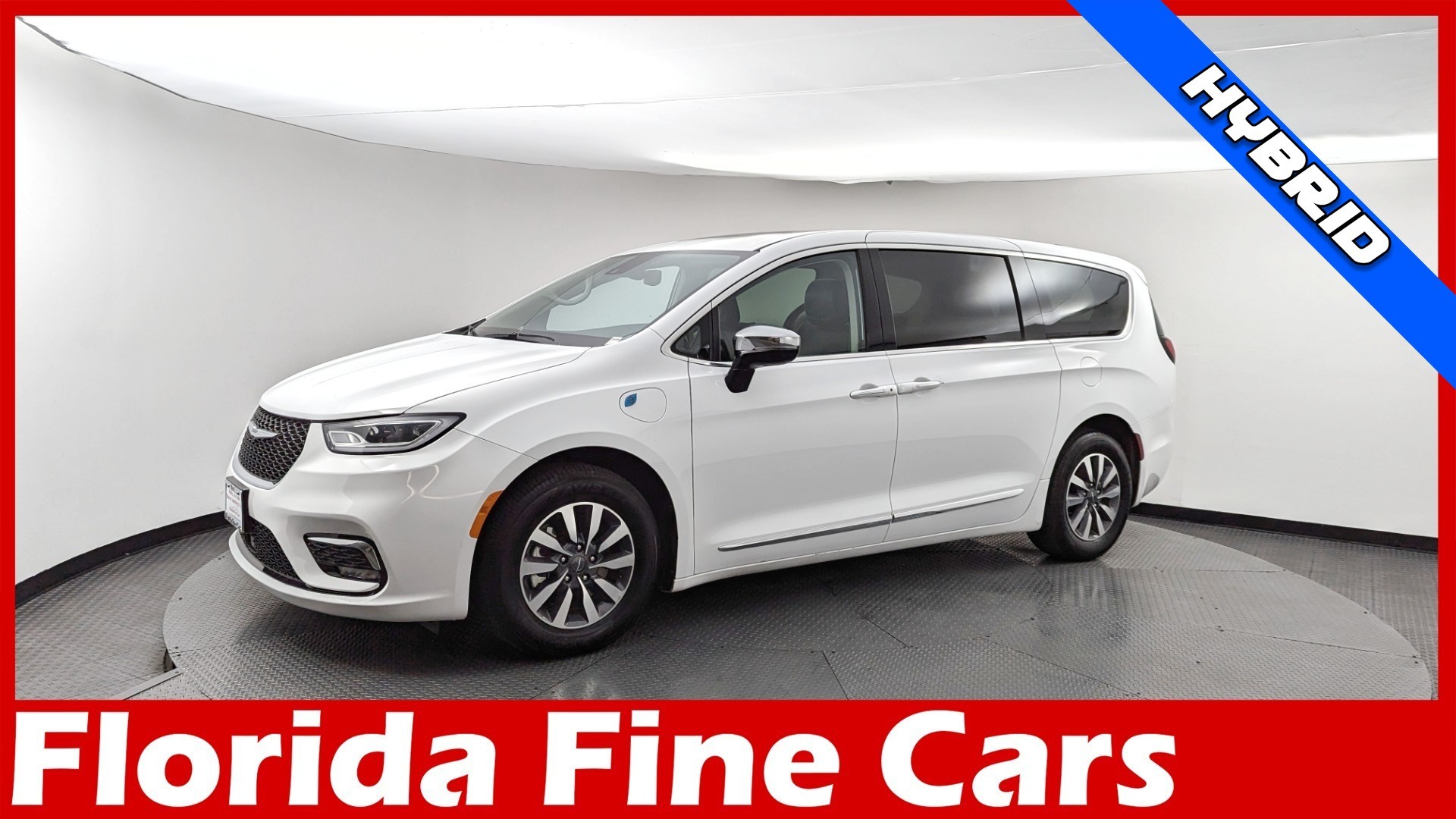 2023 Chrysler Pacifica Hybrid Limited 121.6
