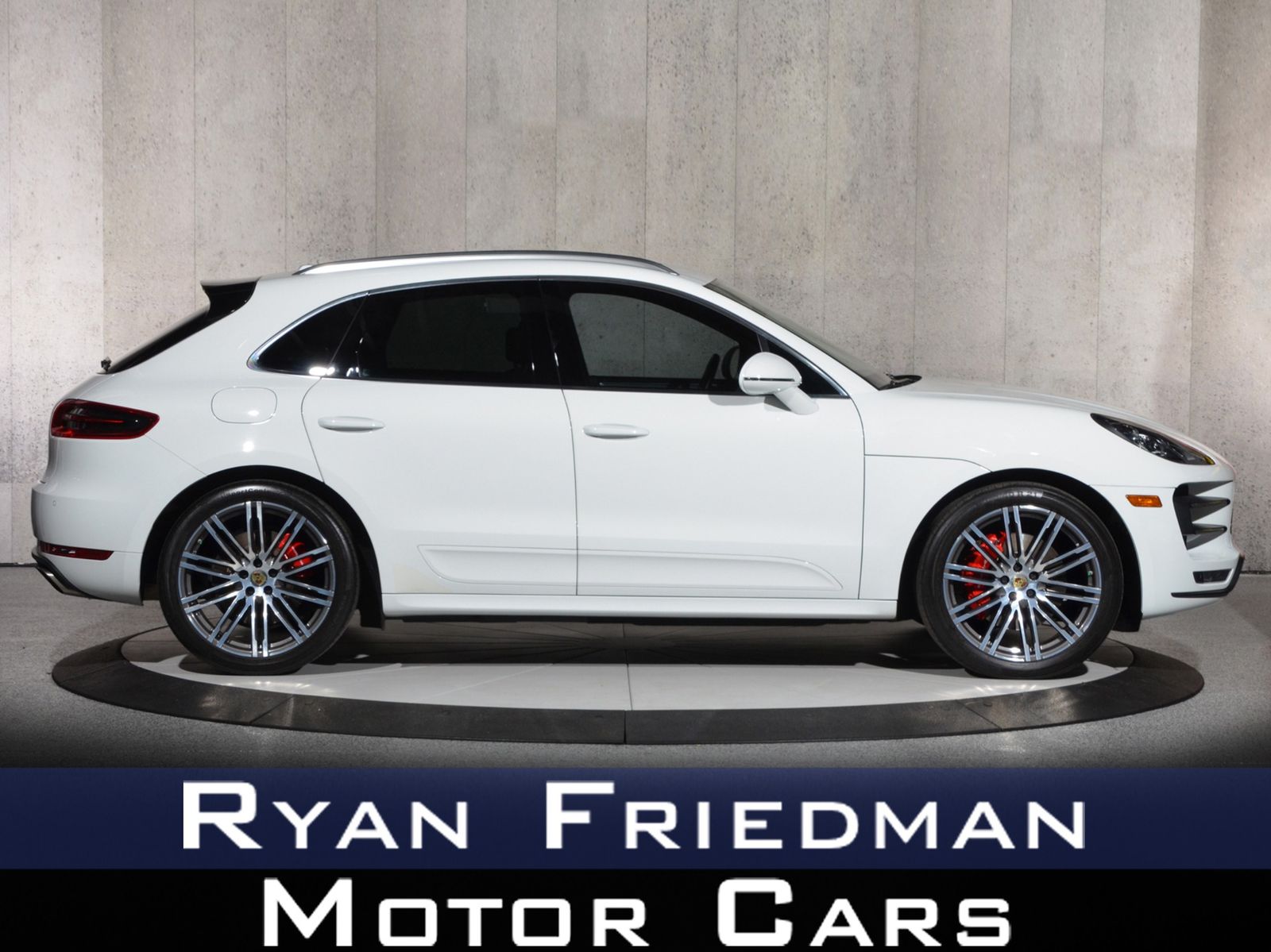 2017 Porsche Macan Turbo