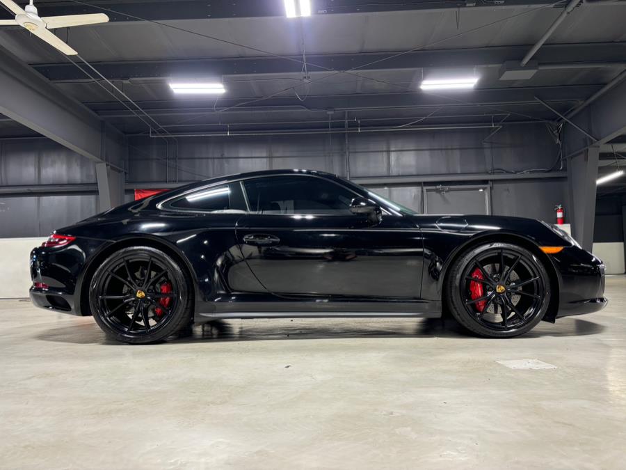 2017 Porsche 911 Carrera 4S Coupe
