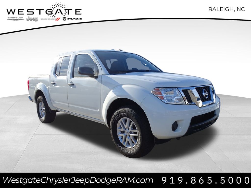 2016 Nissan Frontier SV Crew Cab Short Bed
