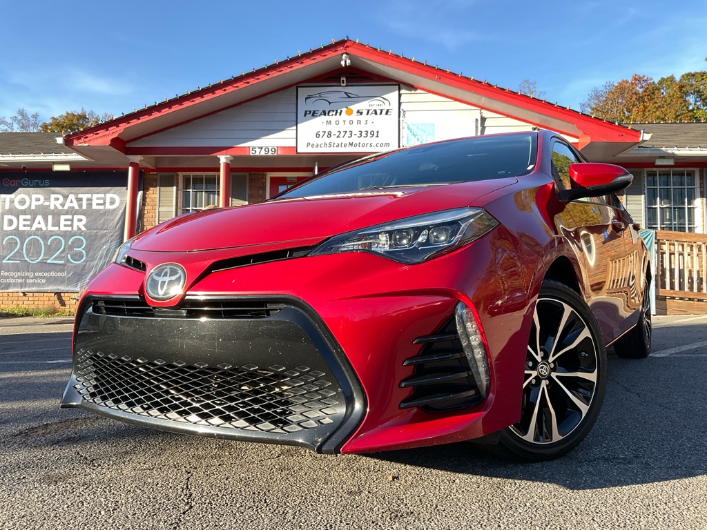 2018 Toyota Corolla SE Sedan