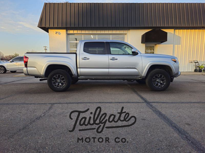 2023 Toyota Tacoma SR5 Crew Cab Short Bed