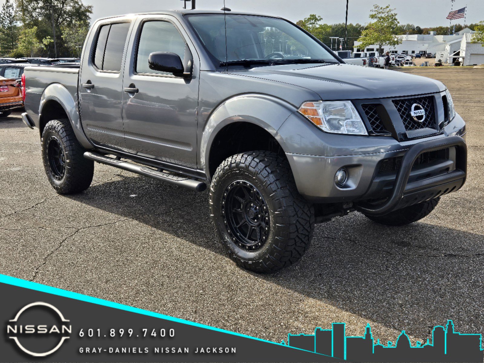2018 Nissan Frontier SV Crew Cab Short Bed