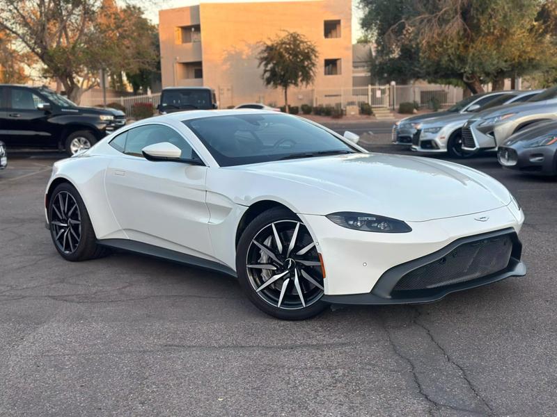 2019 Aston Martin Vantage