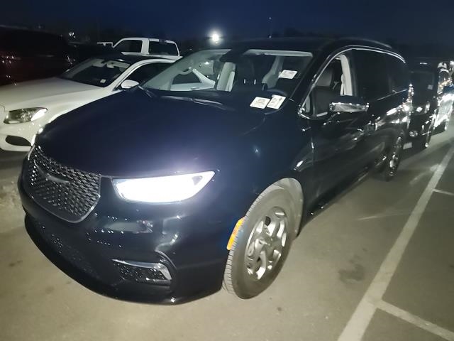 2023 Chrysler Pacifica Limited 121.6
