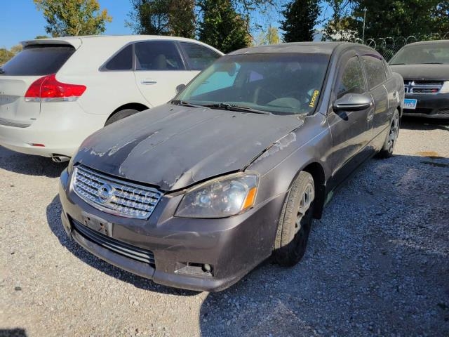 2005 Nissan Altima 3.5 SE-R