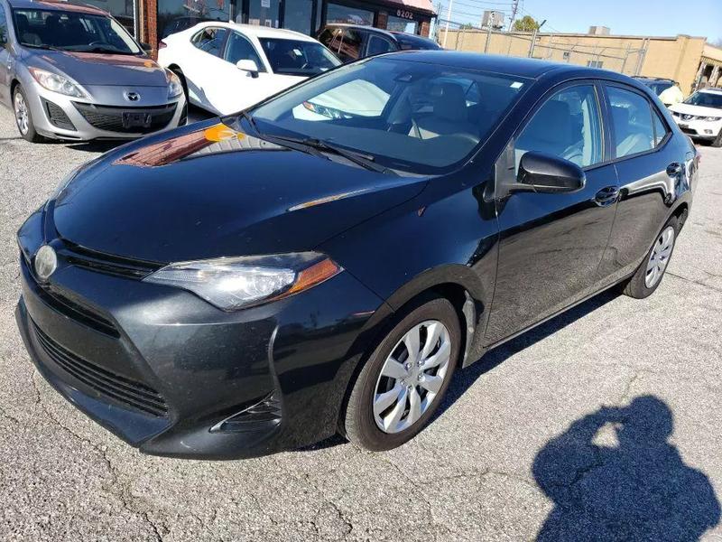 2017 Toyota Corolla LE Sedan