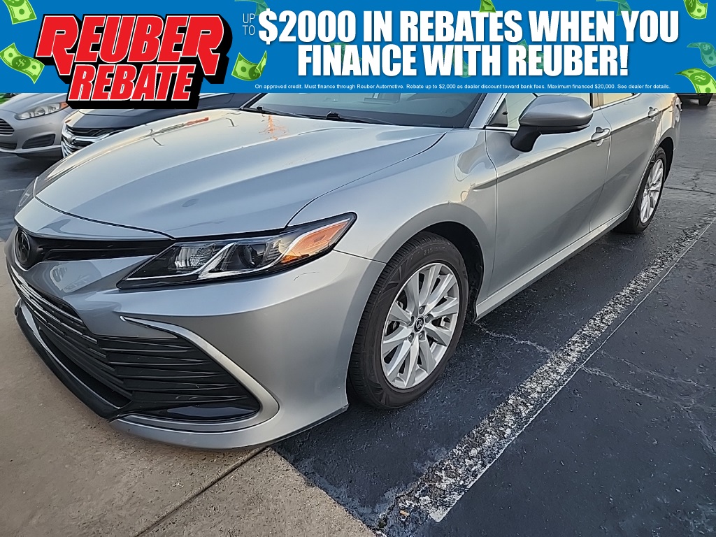 2022 Toyota Camry LE