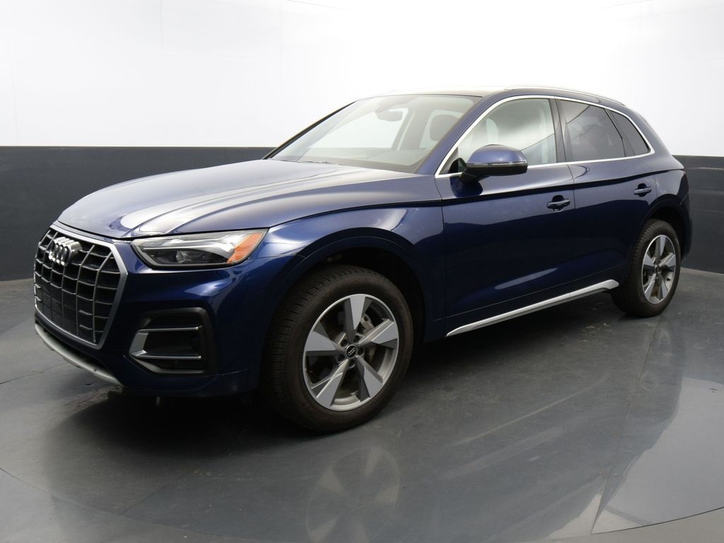 2024 Audi Q5 Premium 40 TFSI